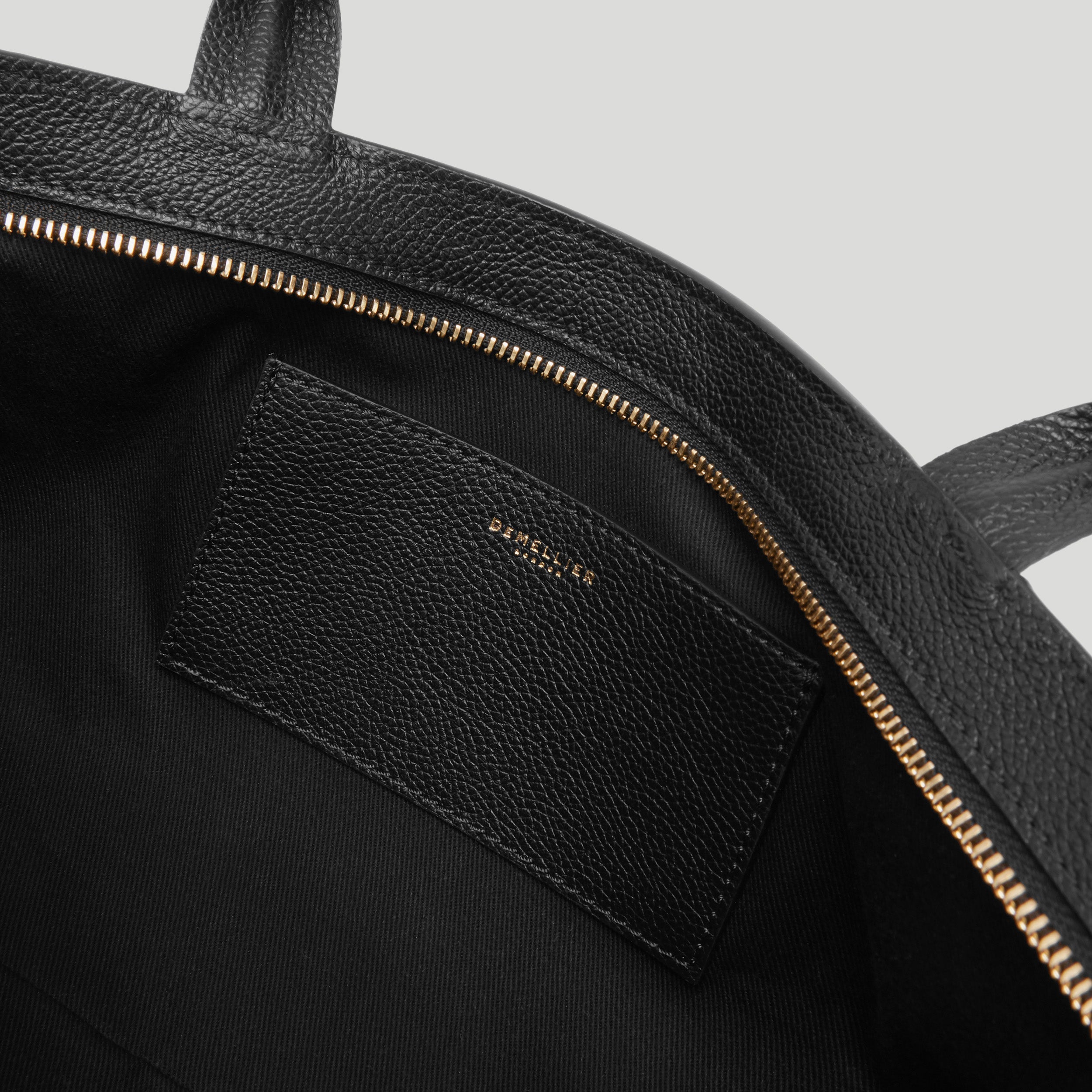 The New York Shoulder