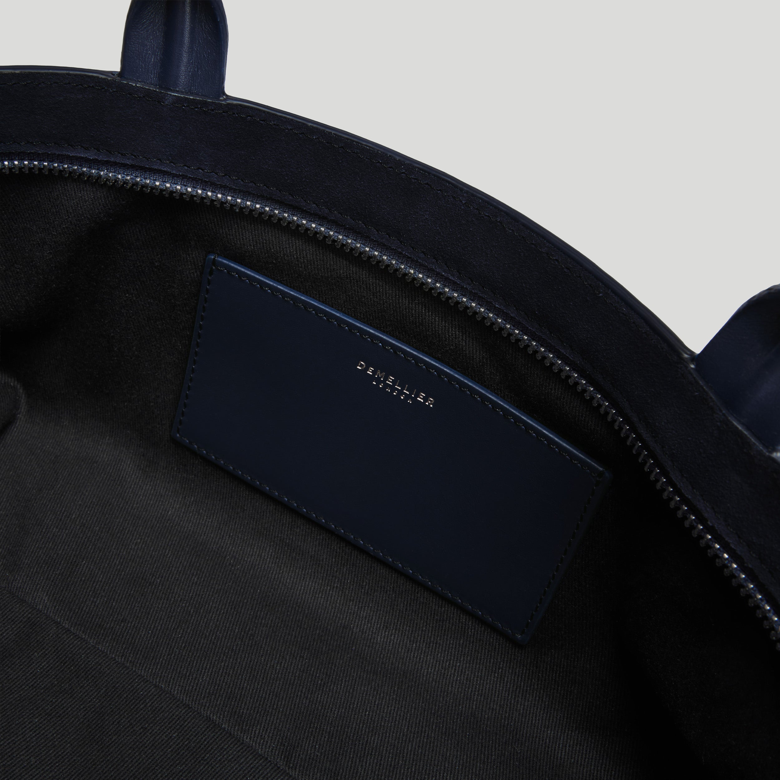 The New York Shoulder